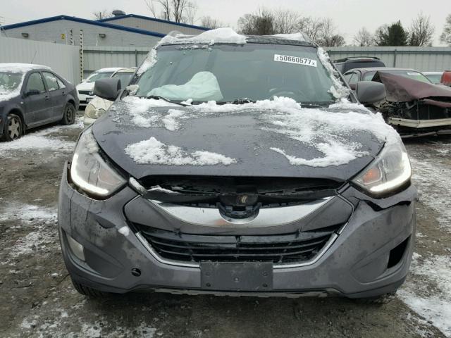 KM8JU3AG3FU044108 - 2015 HYUNDAI TUCSON LIM GRAY photo 9