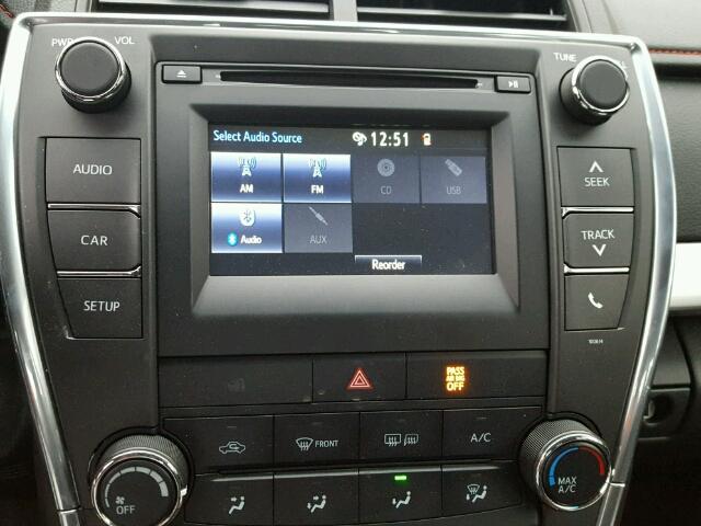 4T1BF1FK6HU452024 - 2017 TOYOTA CAMRY LE 灰色 照片 10