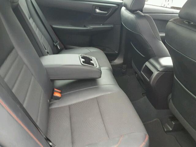 4T1BF1FK6HU452024 - 2017 TOYOTA CAMRY LE 灰色 照片 6