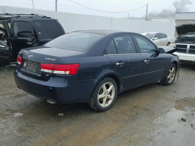 5NPEU46F17H210049 - 2007 HYUNDAI SONATA SE BLUE photo 4