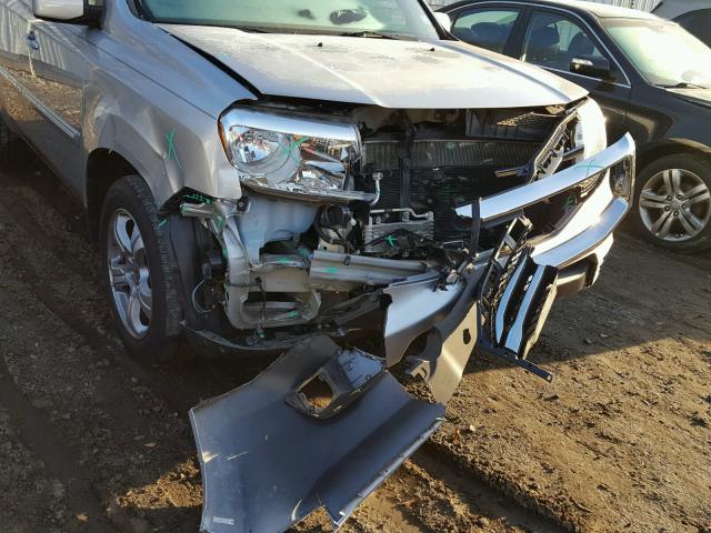 5FNYF4H70DB024493 - 2013 HONDA PILOT EXLN SILVER photo 9