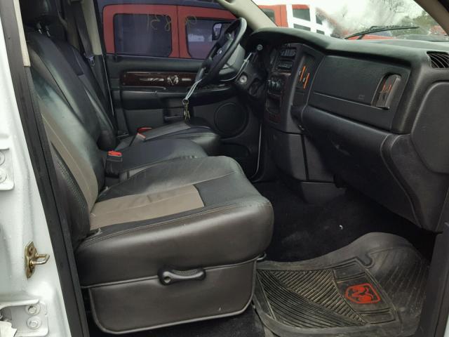 3D7KA28C04G125488 - 2004 DODGE RAM 2500 S თეთრი ფოტო 5