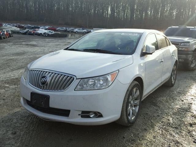 1G4GD5EG8AF185334 - 2010 BUICK LACROSSE C WHITE photo 2