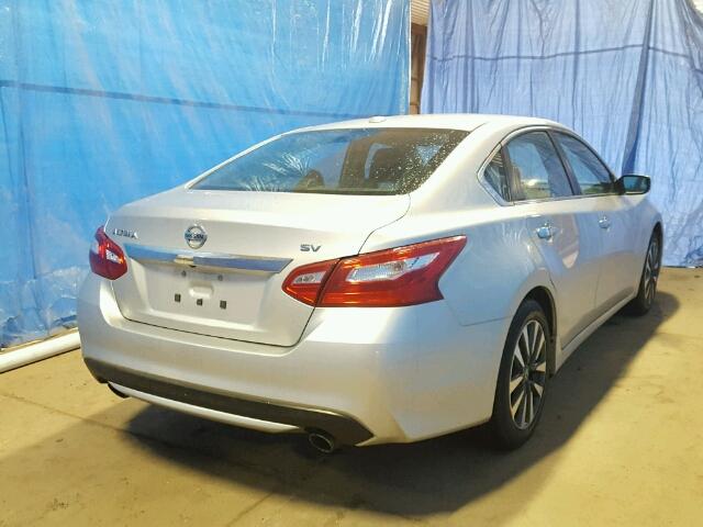 1N4AL3AP3HC126572 - 2017 NISSAN ALTIMA 2.5 SILVER photo 4