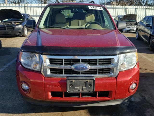 1FMCU03Z68KA28974 - 2008 FORD ESCAPE XLT RED photo 9