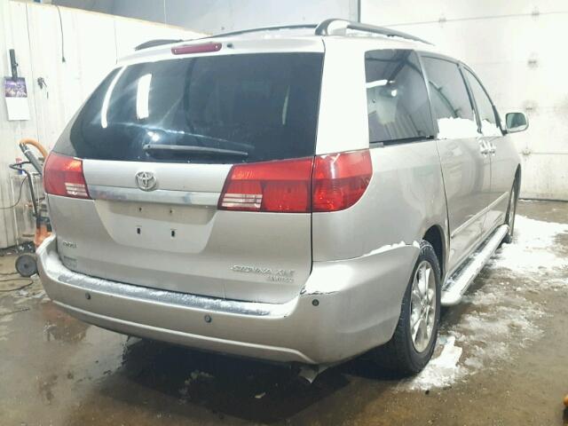 5TDZA22C04S153486 - 2004 TOYOTA SIENNA XLE SILVER photo 4