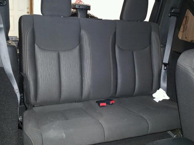 1C4AJWBG8HL523436 - 2017 JEEP WRANGLER S 灰色 照片 6