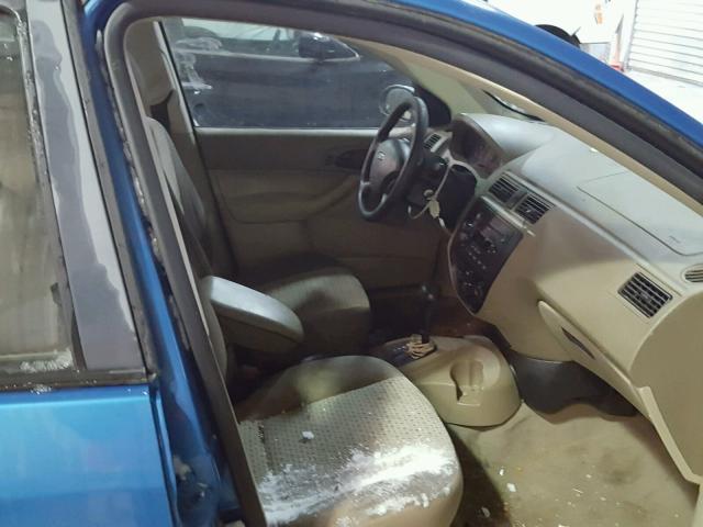 1FAFP34N77W288402 - 2007 FORD FOCUS ZX4 BLUE photo 5