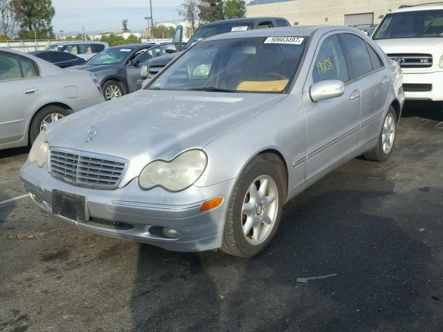 WDBRF61J03A422590 - 2003 MERCEDES-BENZ C 240 SILVER photo 2