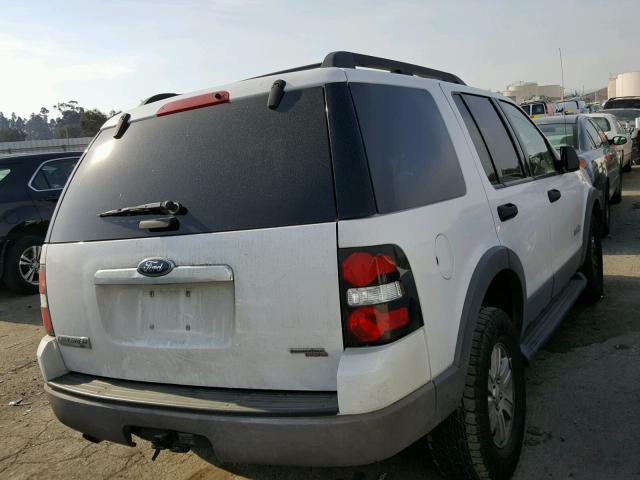 1FMEU73E36UB35562 - 2006 FORD EXPLORER X WHITE photo 4