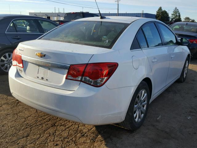 1G1PC5SH6B7186605 - 2011 CHEVROLET CRUZE LS WHITE photo 4