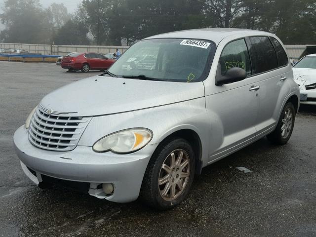 3A8FY58BX8T104380 - 2008 CHRYSLER PT CRUISER SILVER photo 2