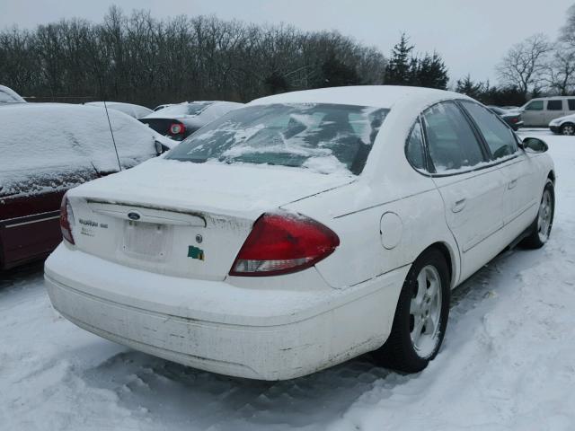 1FAFP53U35A244377 - 2005 FORD TAURUS SE WHITE photo 4