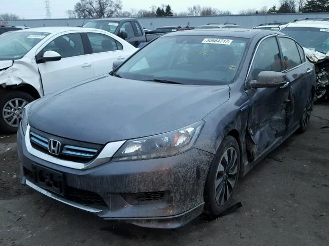 1HGCR6F58EA010464 - 2014 HONDA ACCORD HYB GRAY photo 2