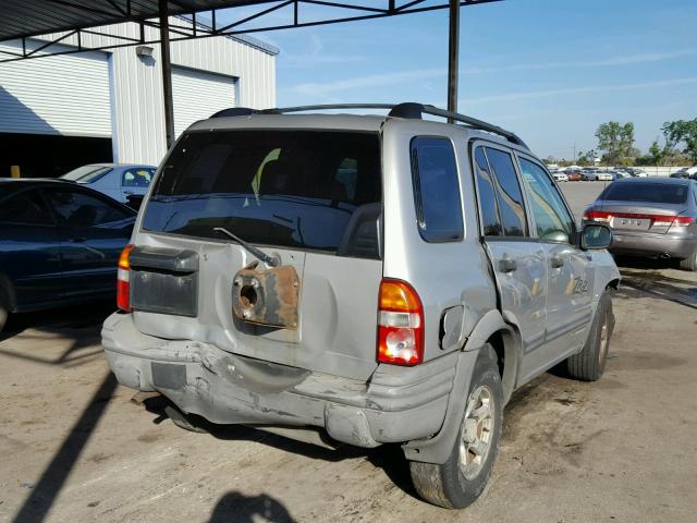 2CNBJ734936932332 - 2003 CHEVROLET TRACKER ZR GRAY photo 4