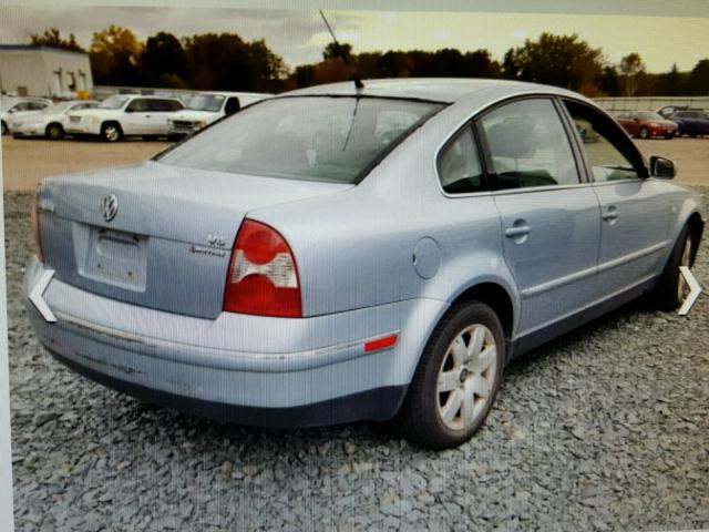 WVWTH63B32P288032 - 2002 VOLKSWAGEN PASSAT GLX BLUE photo 4