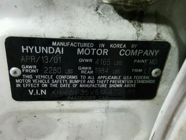 KMHWF35V51A472488 - 2001 HYUNDAI SONATA GLS WHITE photo 10