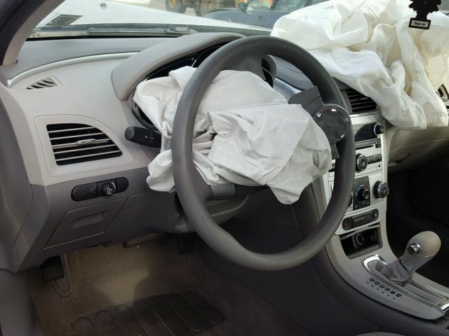 1G1ZA5EB8A4103892 - 2010 CHEVROLET MALIBU LS 银色 照片 10