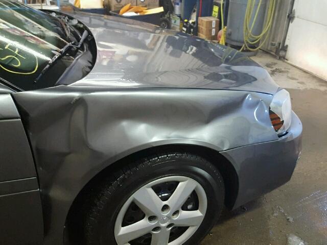 2G2WP522841370872 - 2004 PONTIAC GRAND PRIX CHARCOAL photo 9