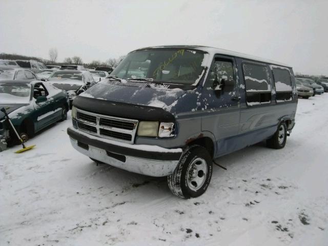 2B6HB21Y8TK179747 - 1996 DODGE RAM VAN B2 BLUE photo 2