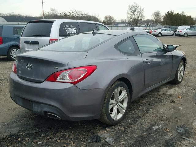 KMHHU6KH6AU013824 - 2010 HYUNDAI GENESIS CO GRAY photo 4