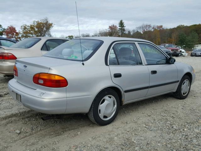 1Y1SK52802Z413419 - 2002 CHEVROLET GEO PRIZM 银色 照片 4