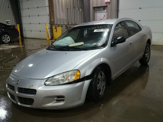 1B3EL36R62N156653 - 2002 DODGE STRATUS SE WHITE photo 2