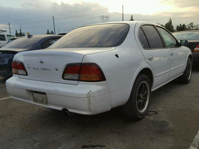 JN1CA21DXVT859323 - 1997 NISSAN MAXIMA GLE WHITE photo 4