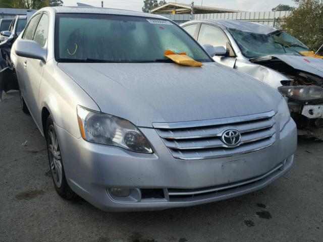 4T1BK36BX6U155746 - 2006 TOYOTA AVALON XL SILVER photo 1