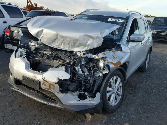 KNMAT2MVXFP546415 - 2015 NISSAN ROGUE S SILVER photo 2