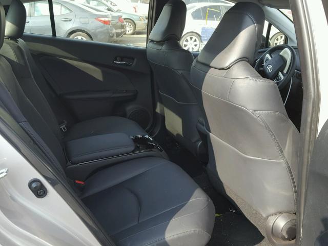 JTDKARFP9H3004718 - 2017 TOYOTA PRIUS PRIM ვერცხლისფერი ფოტო 6