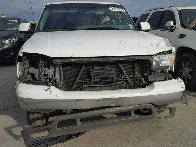 1GKEC13T41J179877 - 2001 GMC YUKON WHITE photo 9