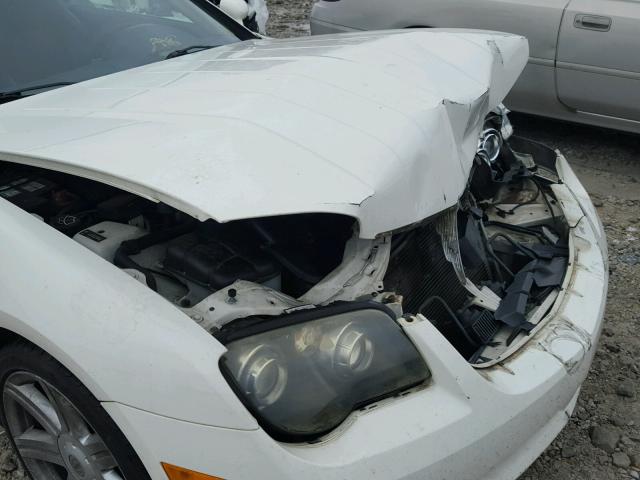 1C3AN69L05X045268 - 2005 CHRYSLER CROSSFIRE WHITE photo 9