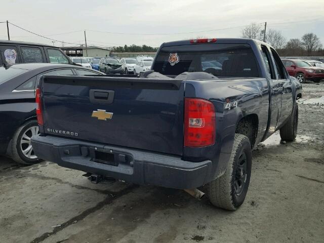 1GCEK19C09Z213803 - 2009 CHEVROLET SILVERADO BLUE photo 4