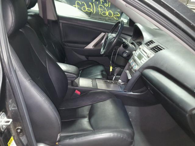 4T1BK46K68U563752 - 2008 TOYOTA CAMRY LE 灰色 照片 5