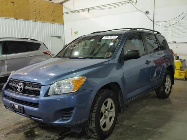 2T3BF4DV7AW060231 - 2010 TOYOTA RAV4 BLUE photo 2