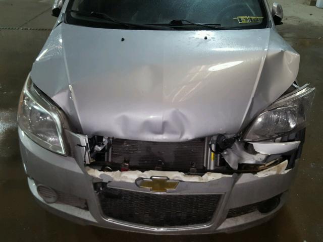 KL1TD6DE0AB100445 - 2010 CHEVROLET AVEO LS 银色 照片 9