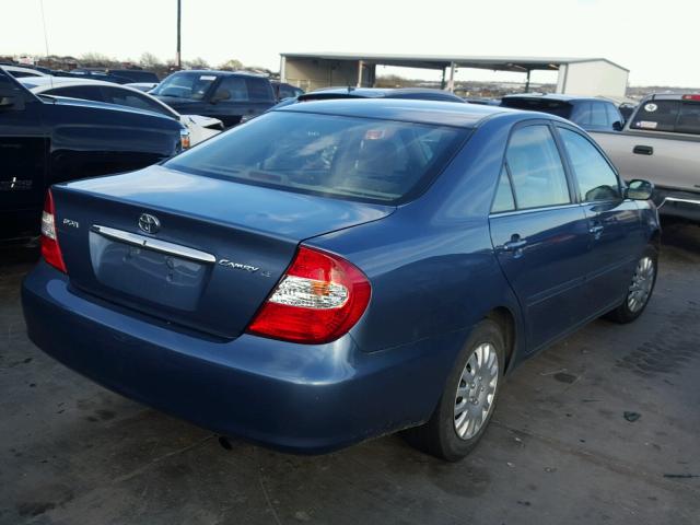 4T1BE32K14U893218 - 2004 TOYOTA CAMRY LE ლურჯი ფოტო 4