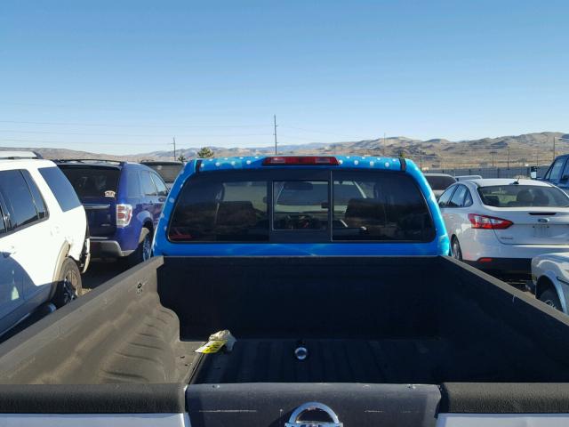 1N6AD06W95C409024 - 2005 NISSAN FRONTIER K BLUE photo 6