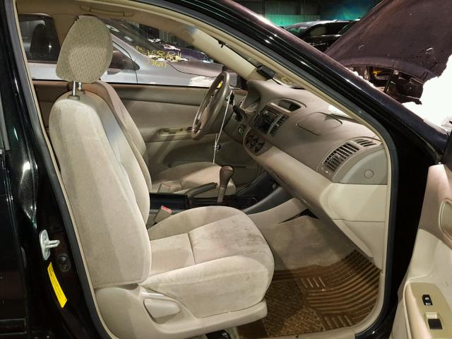 4T1BF30K32U525555 - 2002 TOYOTA CAMRY LE შავი ფოტო 5