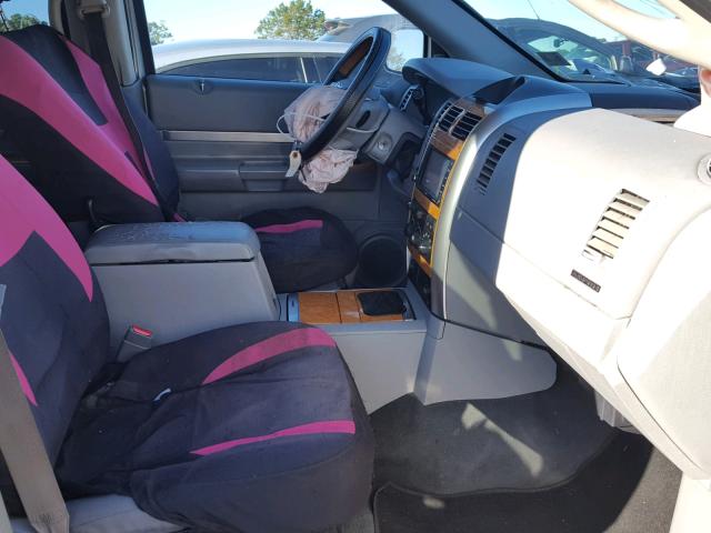 1A8HW58P69F707820 - 2009 CHRYSLER ASPEN LIMI SILVER photo 5