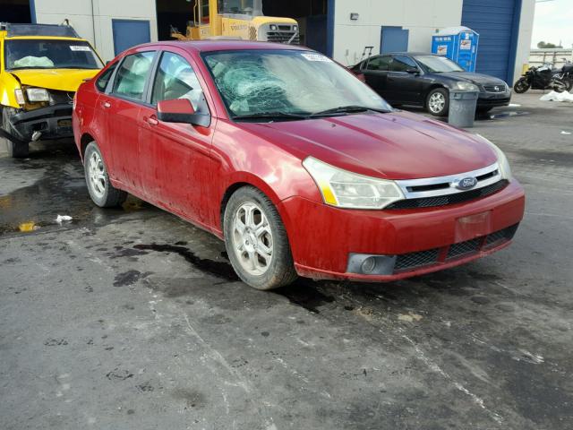 1FAHP36N39W147643 - 2009 FORD FOCUS SES RED photo 1