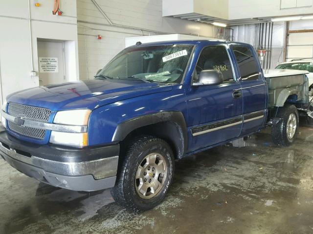 1GCEK19T64E101488 - 2004 CHEVROLET SILVERADO BLUE photo 2