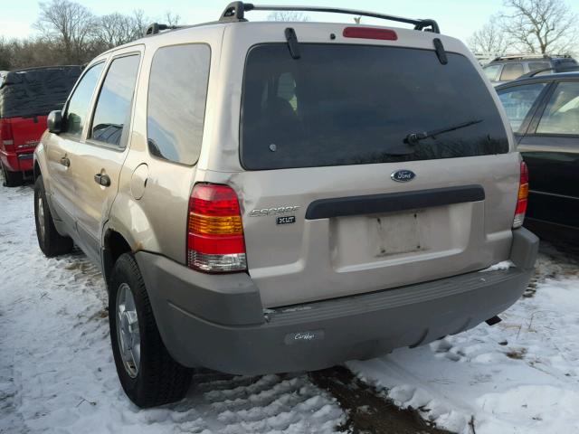 1FMCU03151KB70636 - 2001 FORD ESCAPE XLT BEIGE photo 3