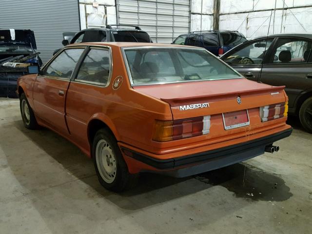 ZAMAL1107FB313829 - 1985 MASERATI BITURBO ORANGE photo 3