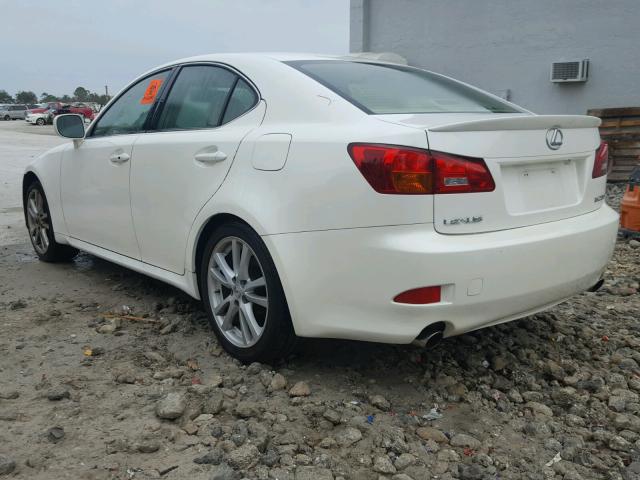 JTHBK262162020888 - 2006 LEXUS IS 250 WHITE photo 3