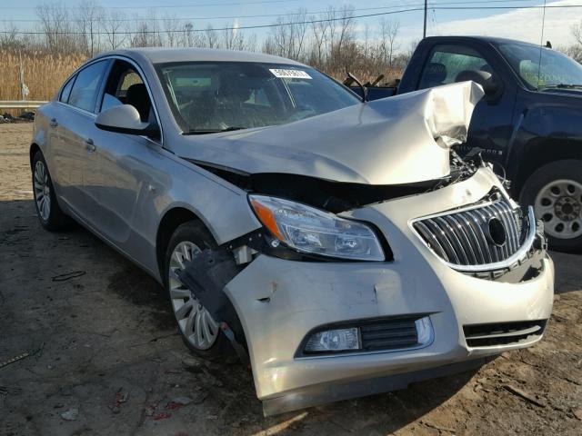 W04GN5ECXB1022837 - 2011 BUICK REGAL CXL SILVER photo 1