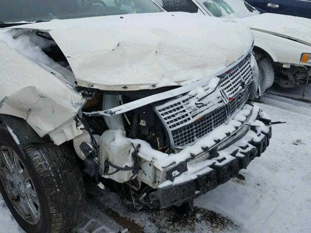 2LMDU68C38BJ37015 - 2008 LINCOLN MKX CREAM photo 9