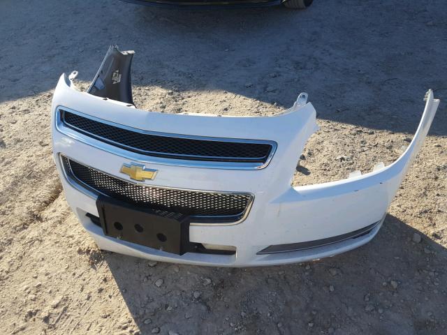 1G1ZC5E04CF363870 - 2012 CHEVROLET MALIBU 1LT WHITE photo 9