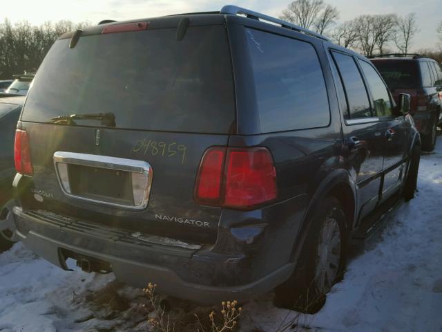 5LMFU28R04LJ31603 - 2004 LINCOLN NAVIGATOR BLUE photo 4